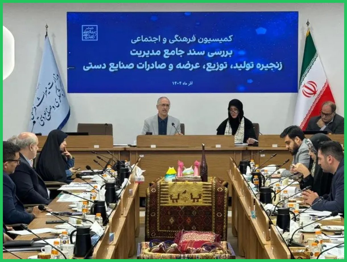 چراغ سبز دولت به سند راهبردی تحول زنجیره صنایع‌دستی کشور